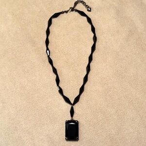 VTG Carolee Onyx Pendant Necklace
